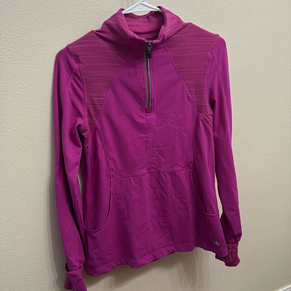 Women’s Athletic Performance Layer.